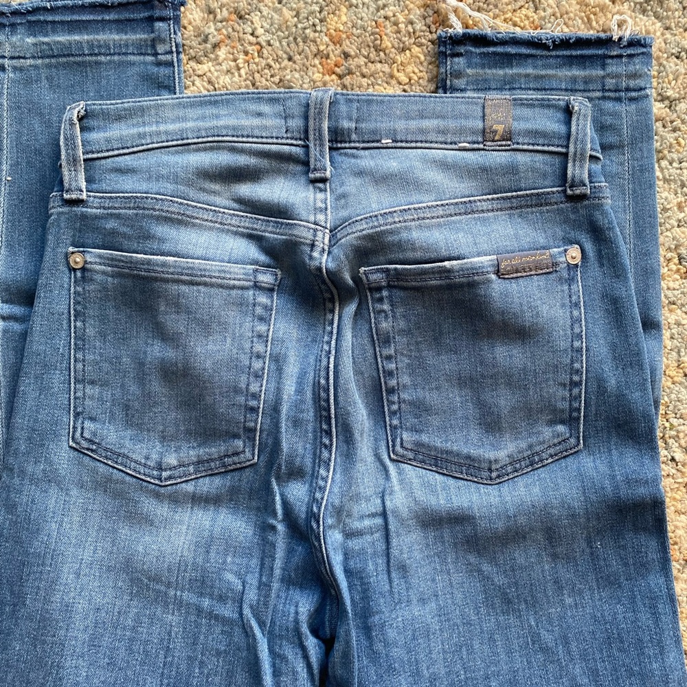 Jeans - Picture 7 of 7
